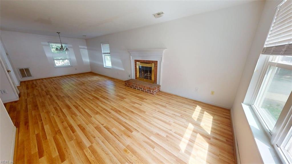 285 Merrimac Trl Property Photo 8