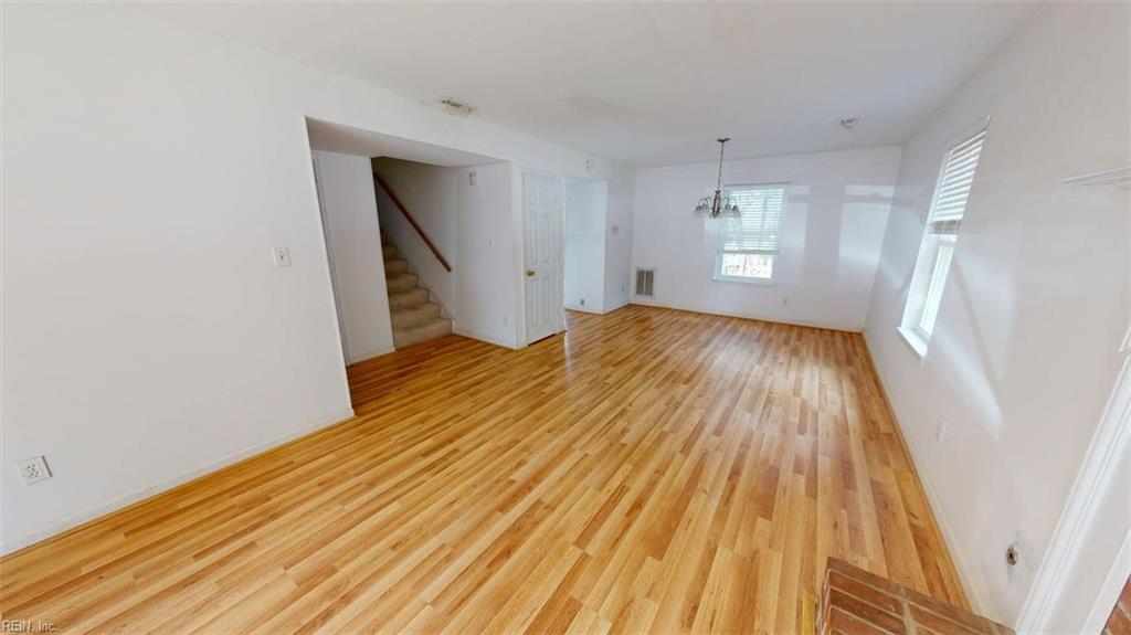 285 Merrimac Trl Property Photo 10