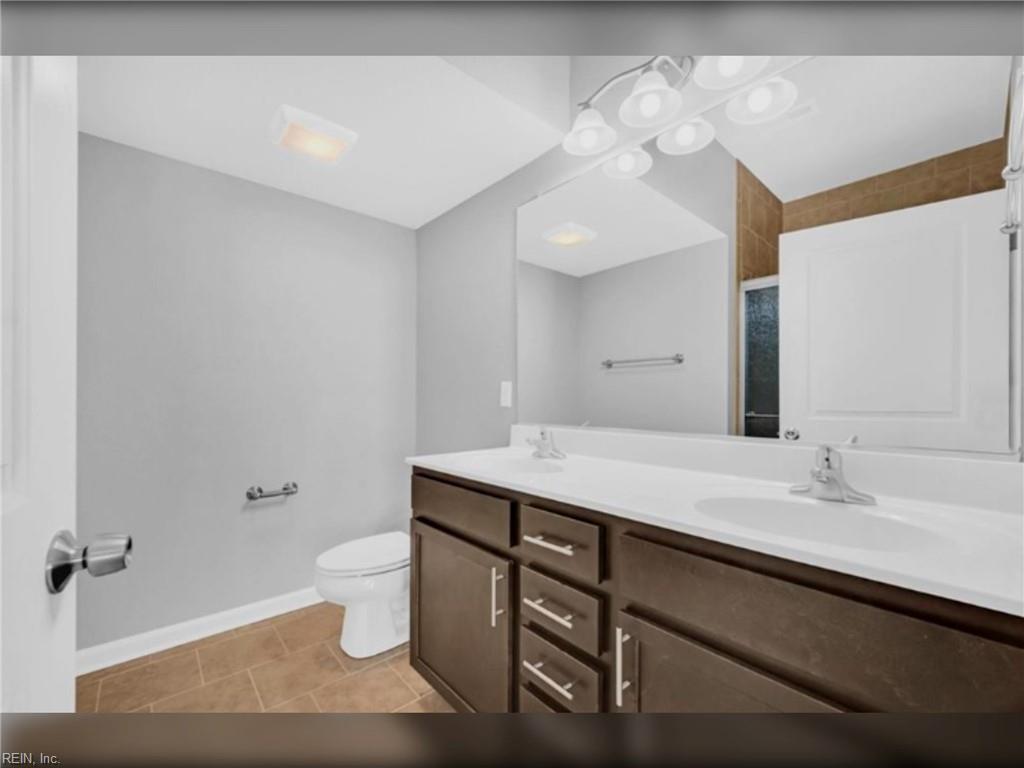 200 Seasons Cir Property Photo 14