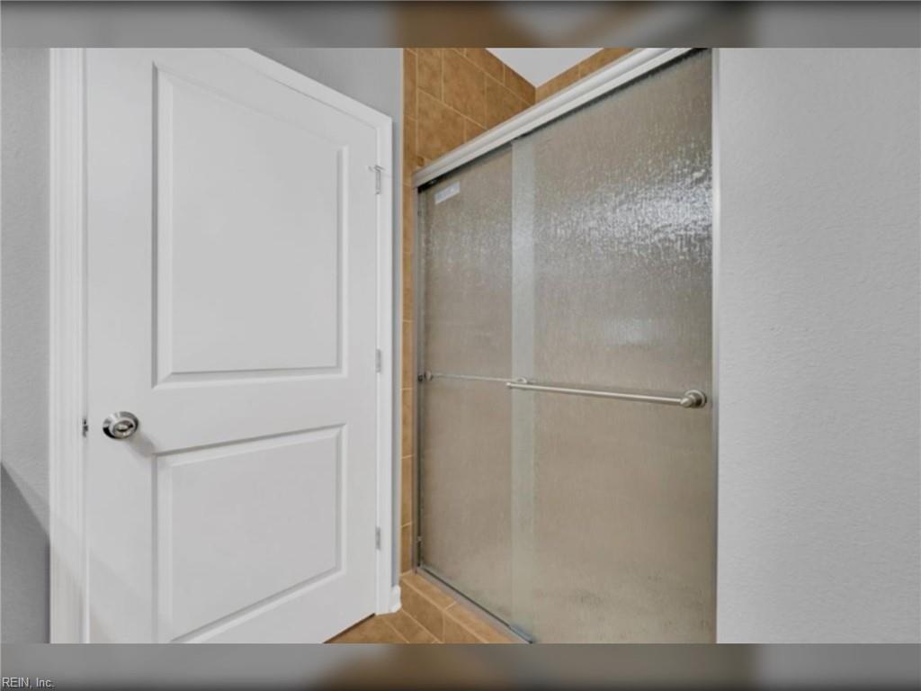 200 Seasons Cir Property Photo 15