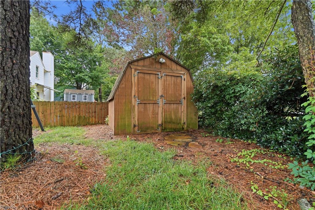 4613 Ardmore Ln Property Photo 40