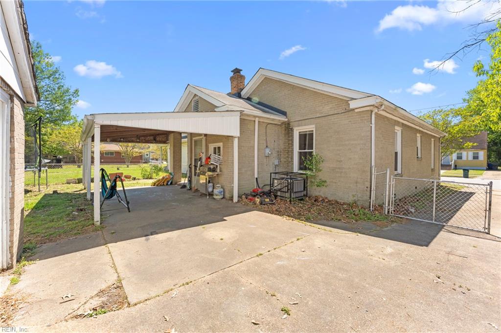 3104 Marshall Ave Property Photo 7