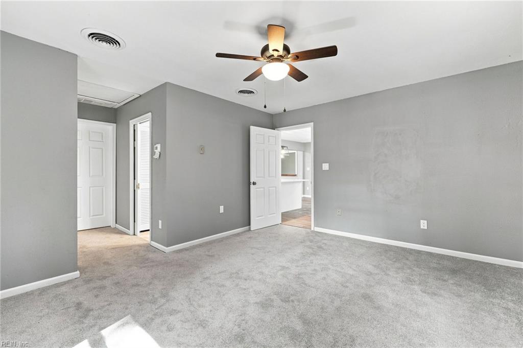 1421 Ardmore Cir Property Photo 9