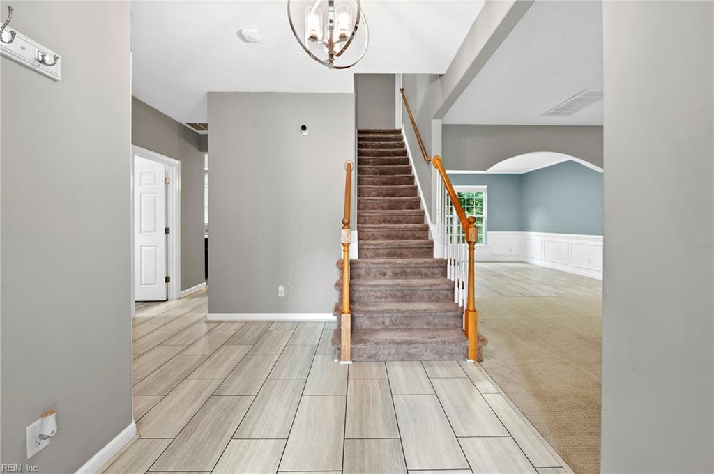 13176 Windward Pl Property Photo 8