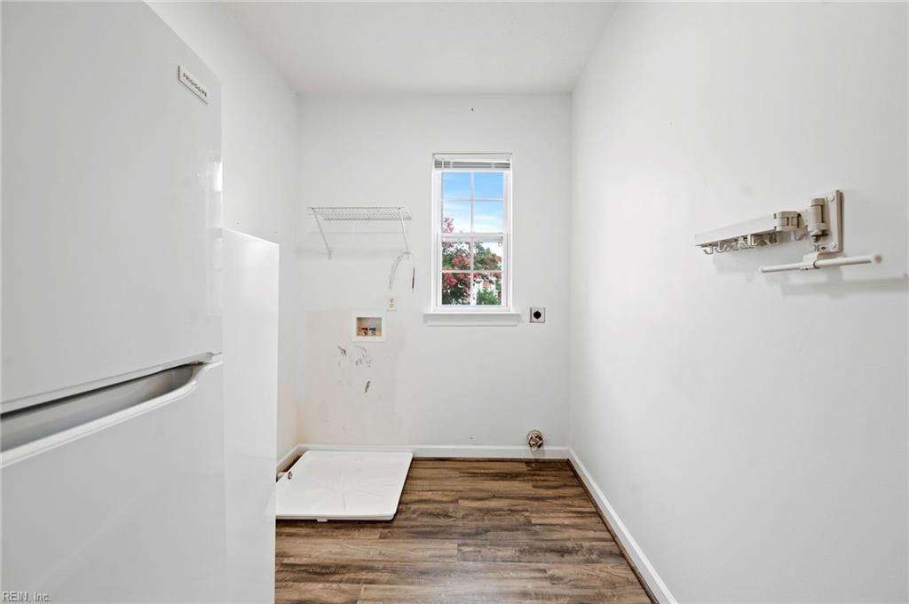 13176 Windward Pl Property Photo 22