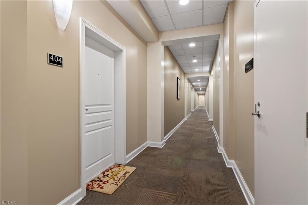 670 Town Center Dr Property Photo 2