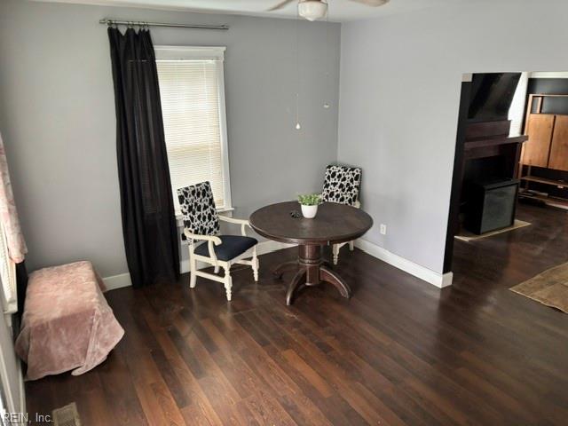 1524 Mathews Ter Property Photo 8