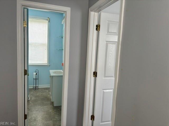 1524 Mathews Ter Property Photo 20