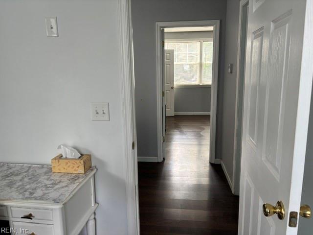 1524 Mathews Ter Property Photo 28
