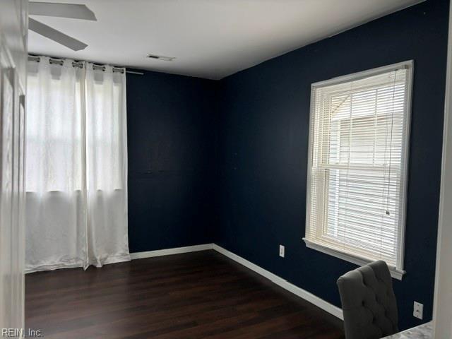 1524 Mathews Ter Property Photo 29