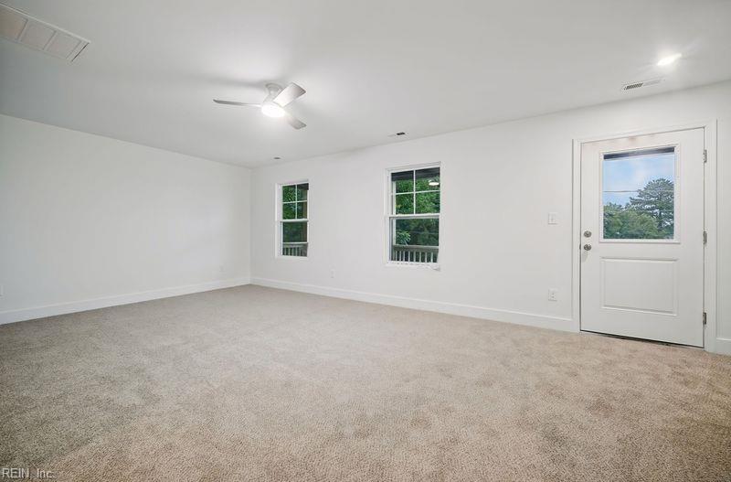 209 Hunter St Property Photo 11