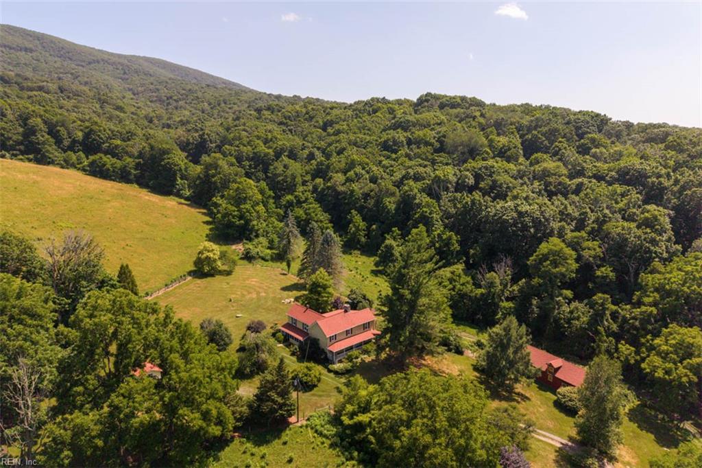 531 Lowland Farm Rd Property Photo 6
