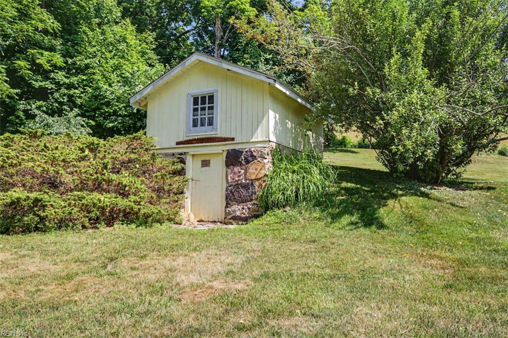 531 Lowland Farm Rd Property Photo 48