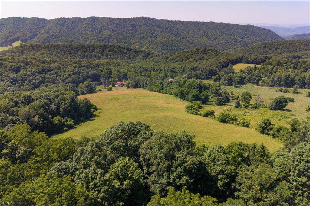 531 Lowland Farm Rd Property Photo 49