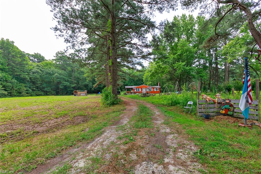 9072 Guinea Rd Property Photo 2