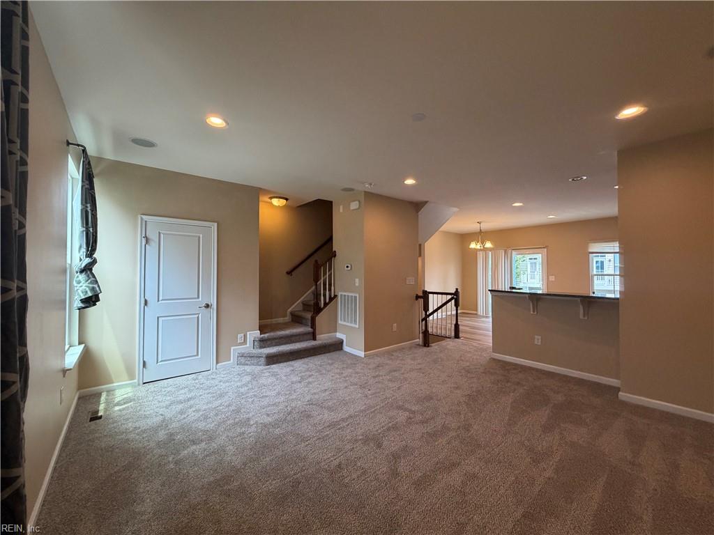 4376 Pickney Ln Property Photo 10