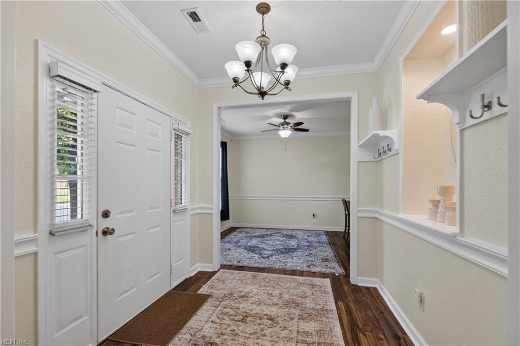 1115 Warrington Blvd Property Photo 2