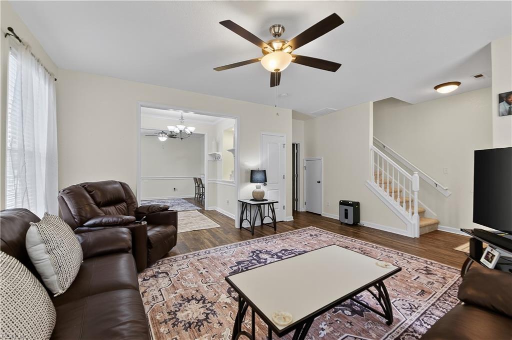1115 Warrington Blvd Property Photo 5