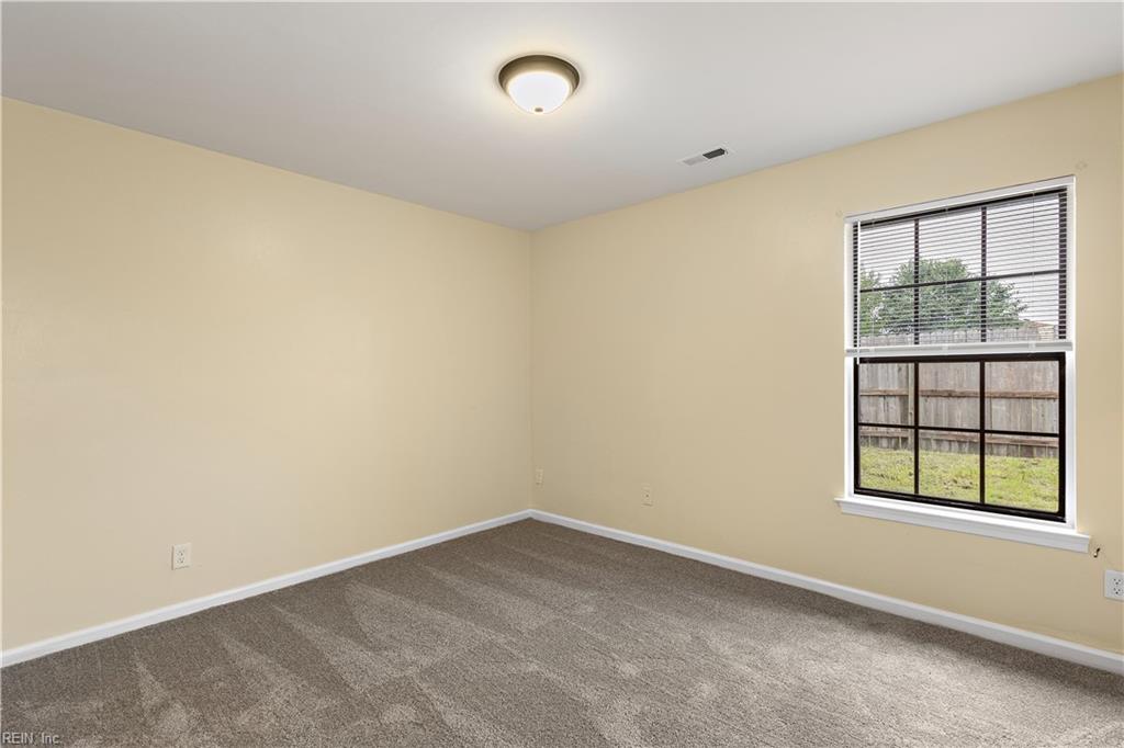 6104 Bradford Dr Property Photo 17