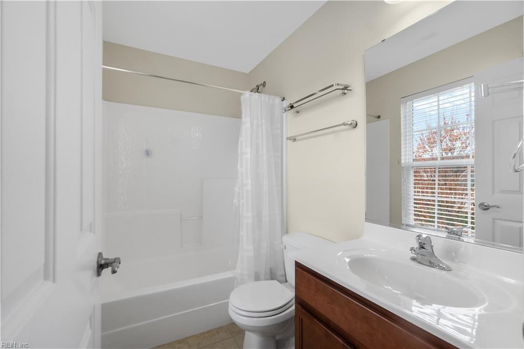 126 Torrington Cir Property Photo 24