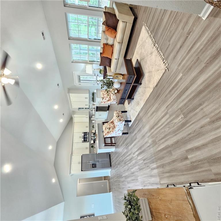 18226 Sandy Ridge Dr Property Photo 13