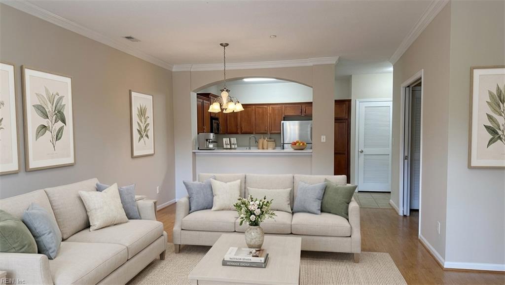 1302 Rivers Arch Property Photo 4