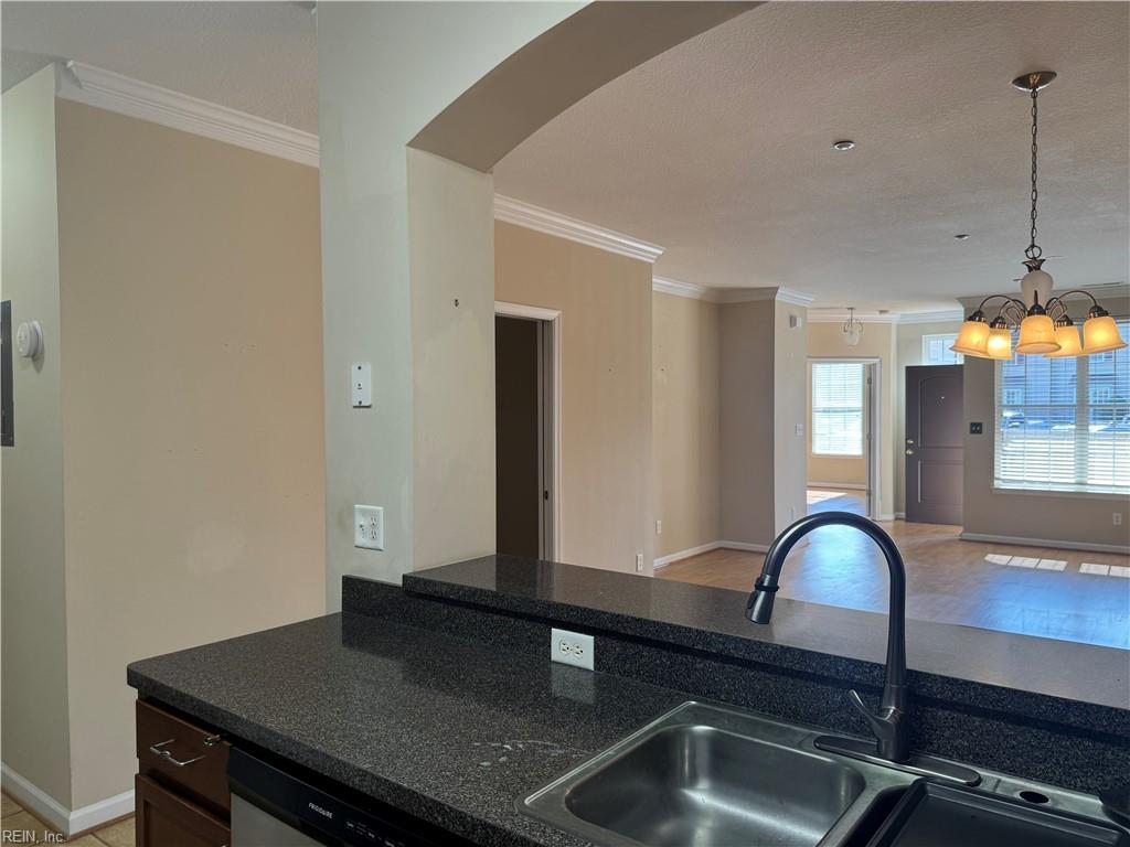 1302 Rivers Arch Property Photo 13