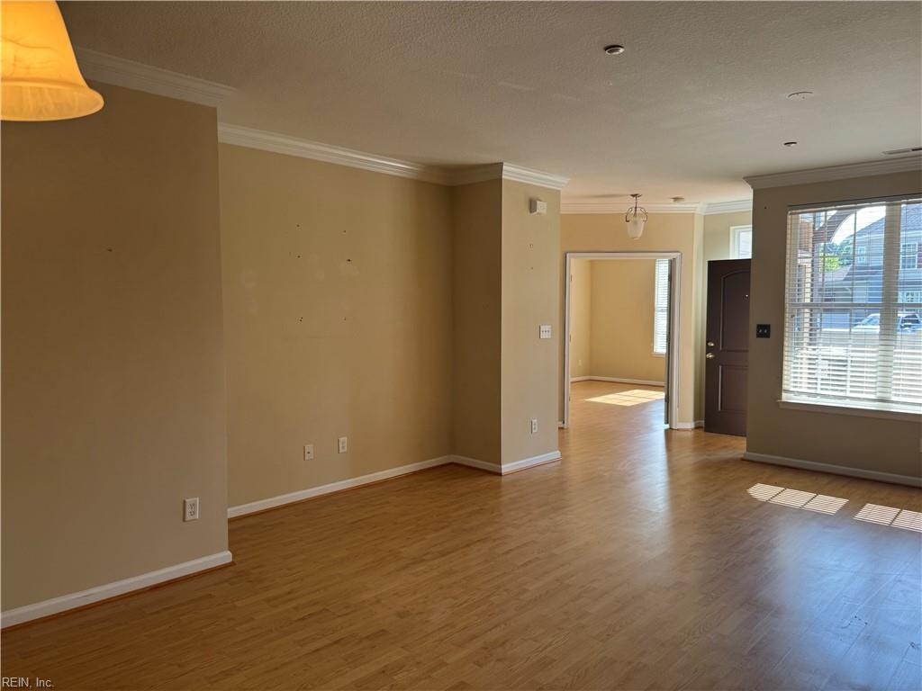 1302 Rivers Arch Property Photo 14