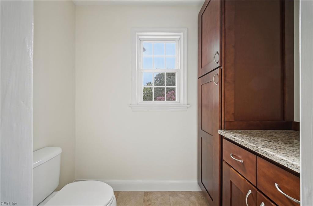 1248 Alanton Dr Property Photo 35