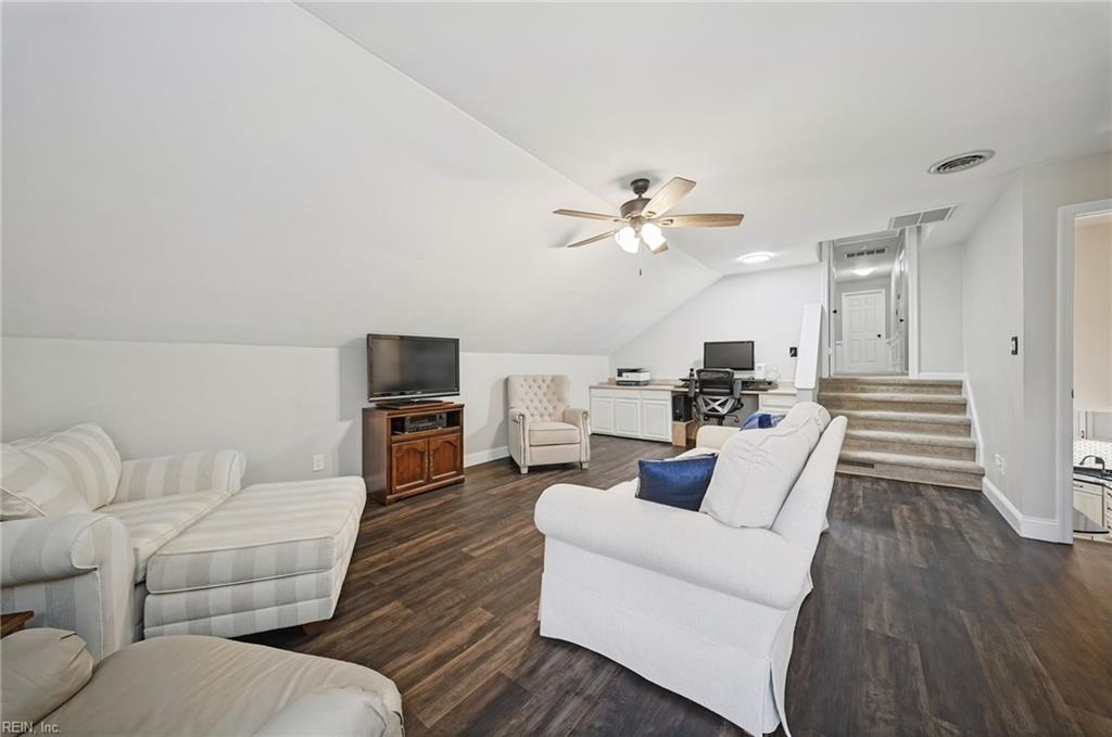 1248 Alanton Dr Property Photo 40