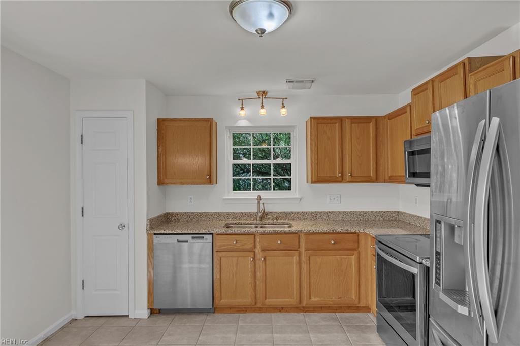 109 Hillside Ave Property Photo 23