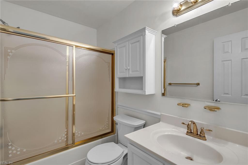 109 Hillside Ave Property Photo 31