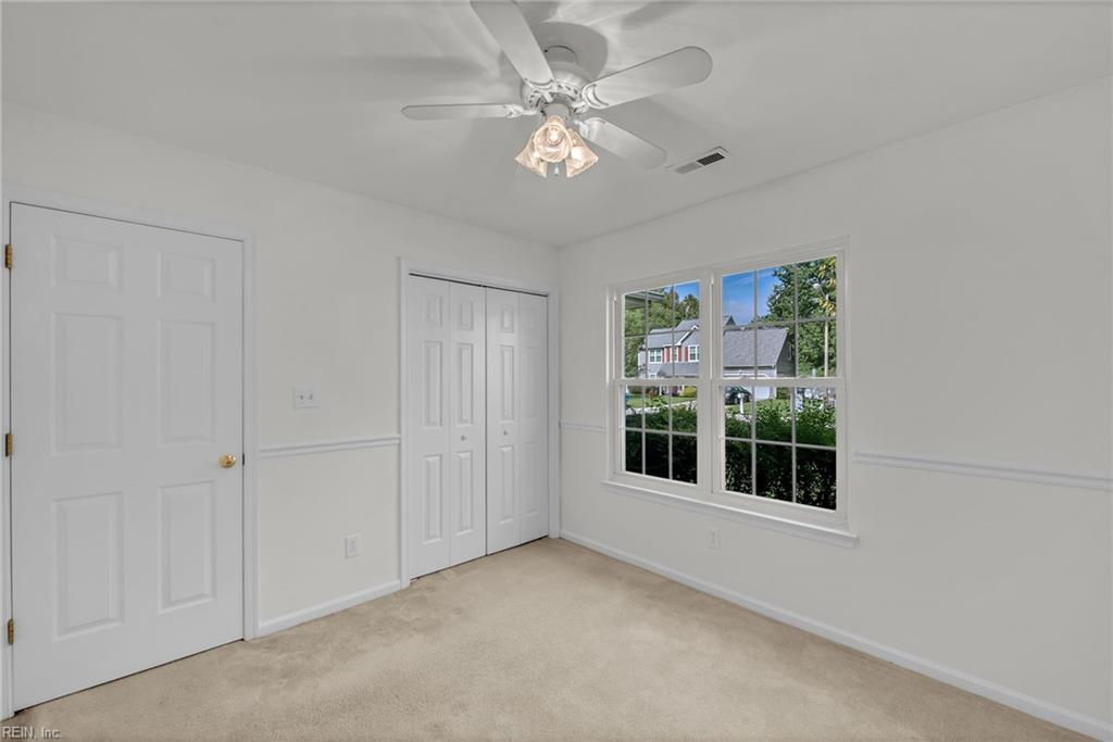 109 Hillside Ave Property Photo 41