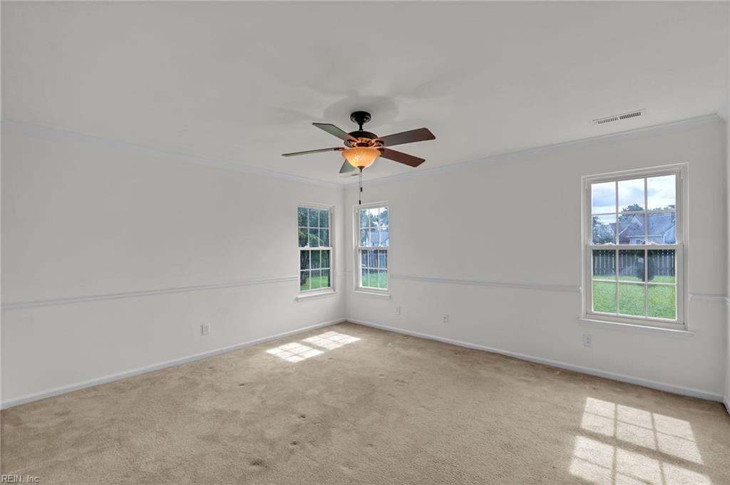 109 Hillside Ave Property Photo 43