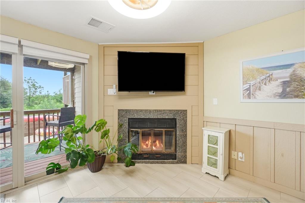 1634 E Ocean View Ave Property Photo 7