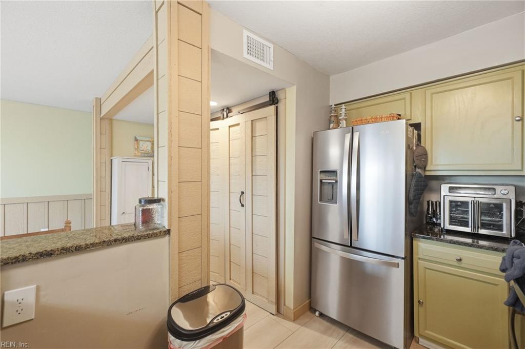 1634 E Ocean View Ave Property Photo 12