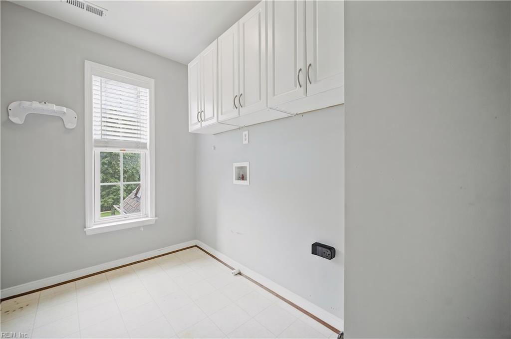 9404 Ashlock Ct Property Photo 18