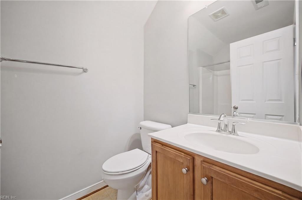 9404 Ashlock Ct Property Photo 34