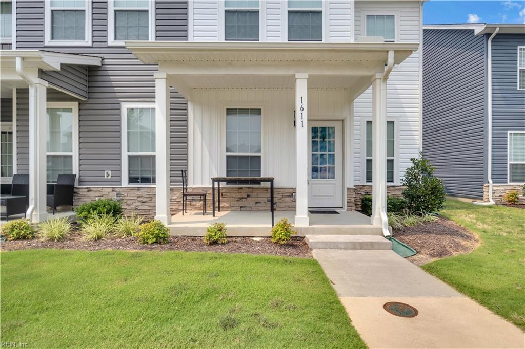 1611 Independence Blvd Property Photo 1
