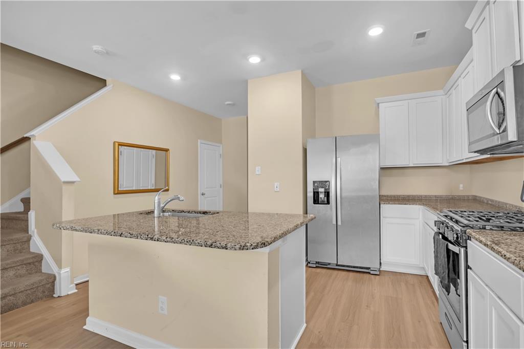 1611 Independence Blvd Property Photo 7