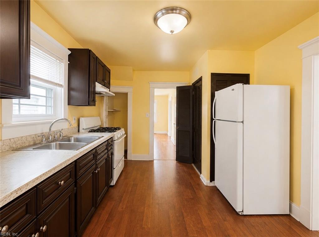 3038 Vimy Ridge Ave Property Photo 14