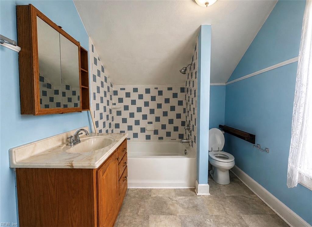 3038 Vimy Ridge Ave Property Photo 22
