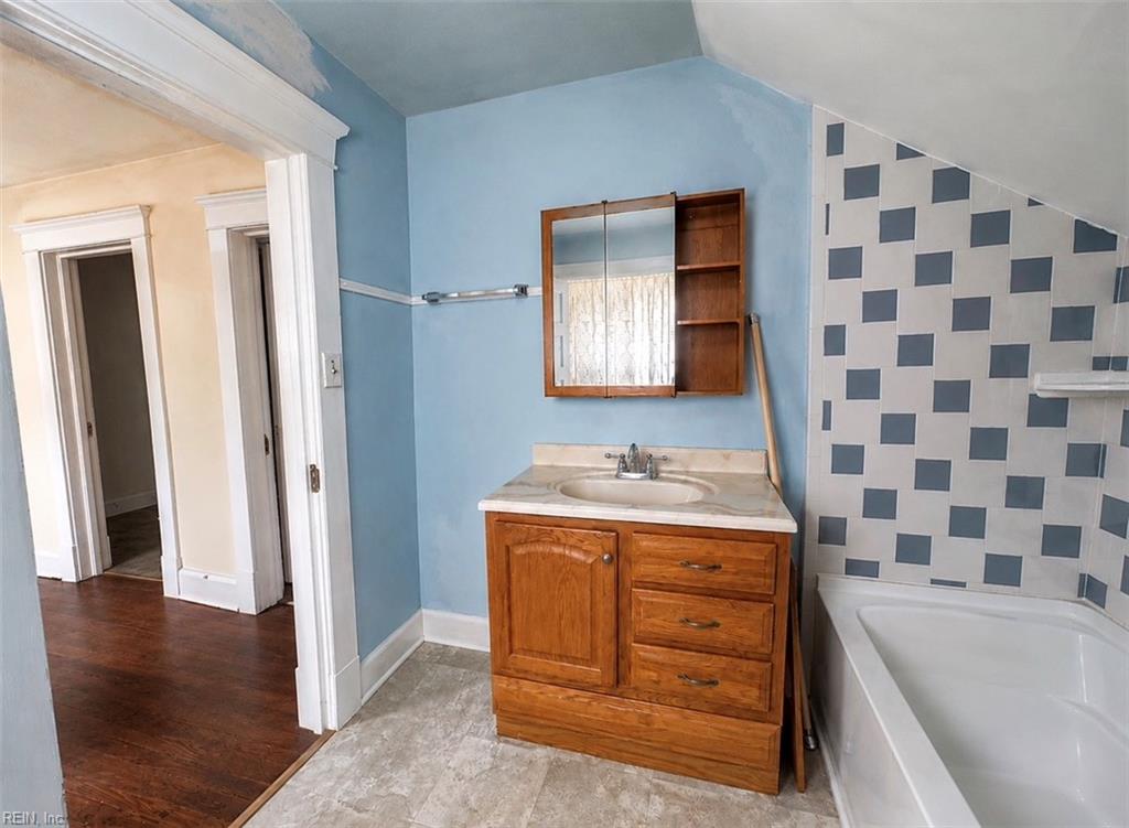 3038 Vimy Ridge Ave Property Photo 23