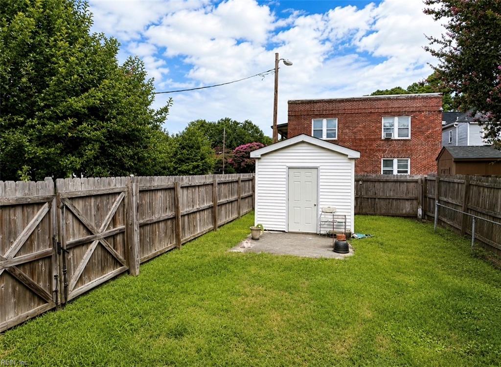 3038 Vimy Ridge Ave Property Photo 25