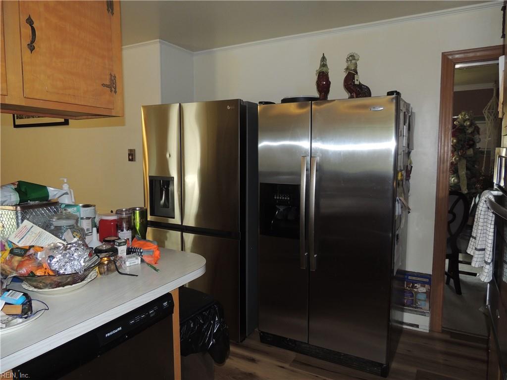204 Holly Cove St Property Photo 9