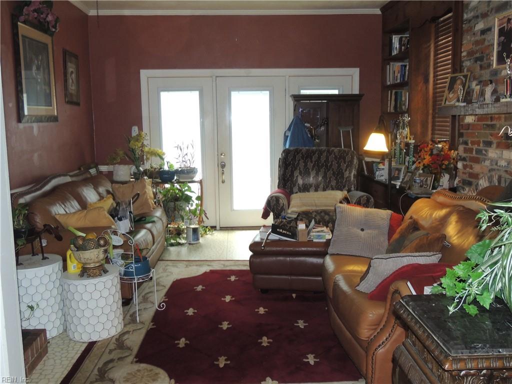 204 Holly Cove St Property Photo 18