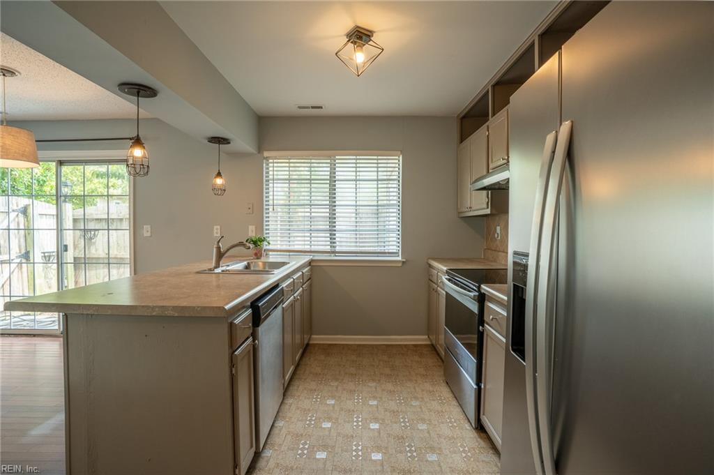 535 Nighthawk Pl Property Photo 10