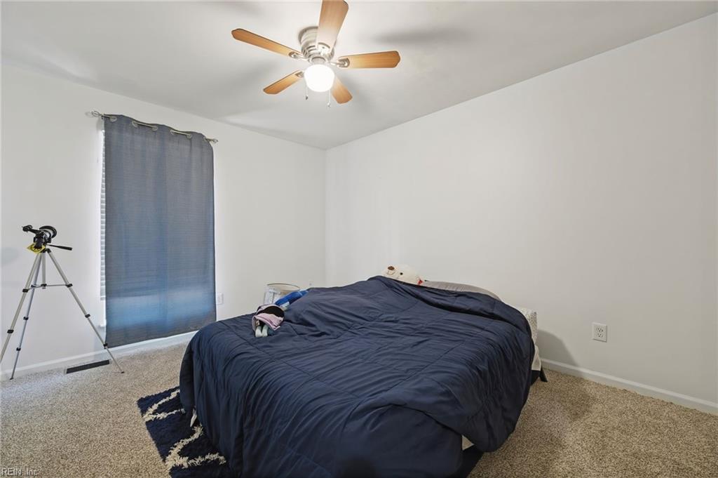 1176 Willow Green Dr Property Photo 17