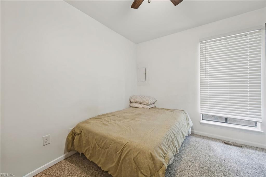 1176 Willow Green Dr Property Photo 21