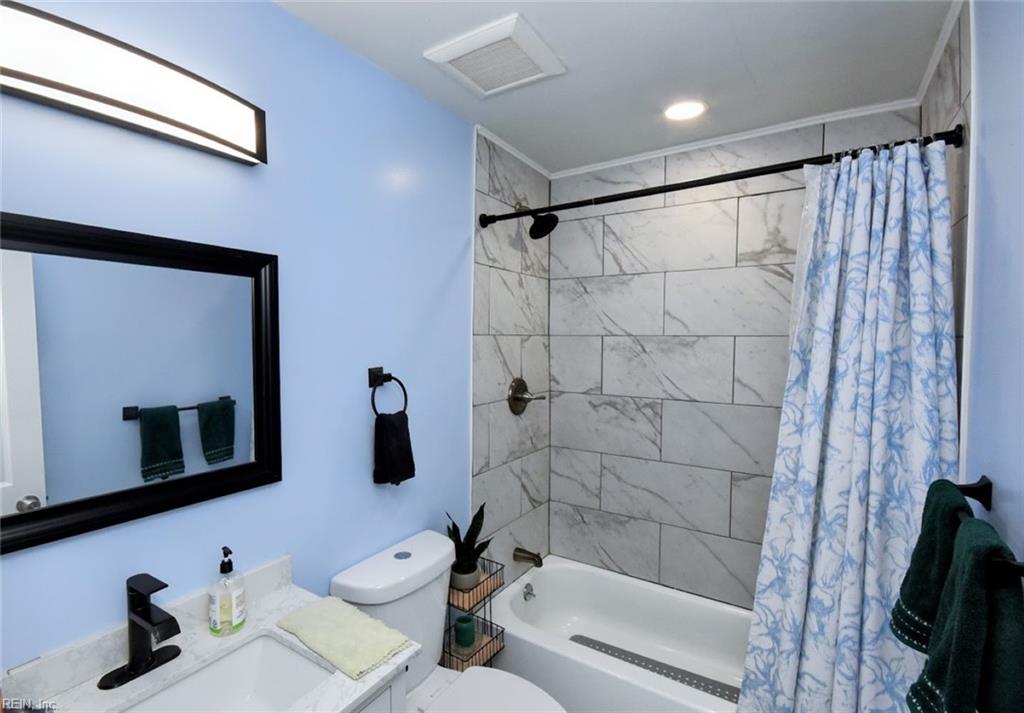 3493 Bertha St Property Photo 14